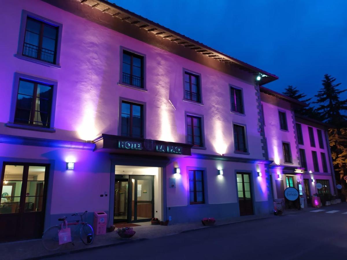 Hotel La Pace Баньо-ди-Романья Экстерьер фото
